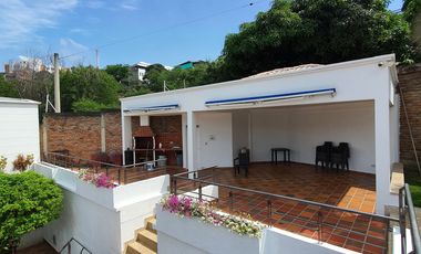 casa en venta en la floresta. Cod V4948