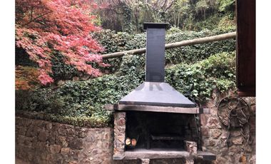 Se vende casa tipo sureño a orilla Laguna Aculeo