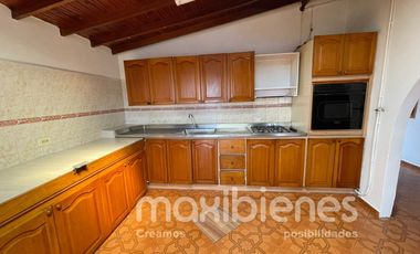 apartamento en arriendo en aranjuez. Cod A65428
