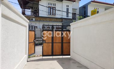 VILLA MINIMALIS 2 LANTAI DI BALI CLIFF UNGASAN BADUNG, BALI