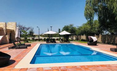 IMPECABLE CASA EN VENTA EN FRACCIONAMIENTO CAPELLANIA