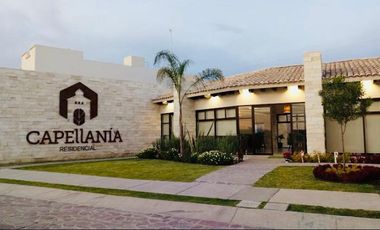 IMPECABLE CASA EN VENTA EN FRACCIONAMIENTO CAPELLANIA