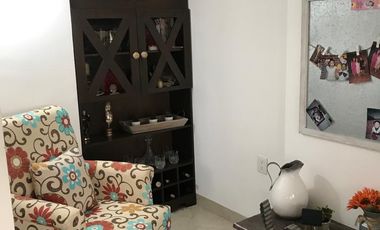 IMPECABLE CASA EN VENTA EN FRACCIONAMIENTO CAPELLANIA