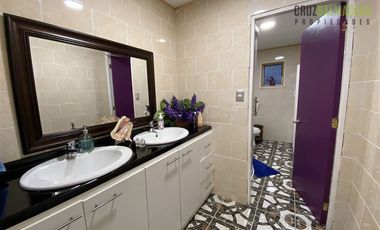 Casa en Venta en Amplia casa de 300 m2 en Parcela de 11.100 m2 - Sector Las Marcas - Camino a Rio Sur