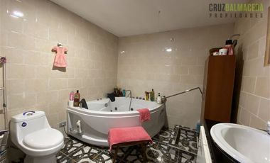 Casa en Venta en Amplia casa de 300 m2 en Parcela de 11.100 m2 - Sector Las Marcas - Camino a Rio Sur