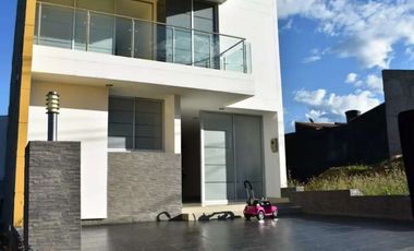 VENTA LOTE SIERRA NEVADA