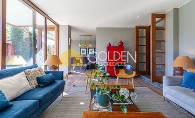 Casa en arriendo de 4 dorm. en Las Condes