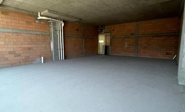 DOS OFICINAS VENTA TORRE ALBIA  105 m2 C/U