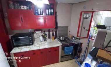 VENTA Casa lote propio  - 3 amb. con terraza - Buena ubicacion