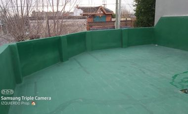 VENTA Casa lote propio  - 3 amb. con terraza - Buena ubicacion