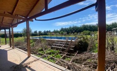 OPORTUNIDAD SE ACEPTAN OFERTAS SE VENDE CASA EN MELIPILLA PARA REMODELAR