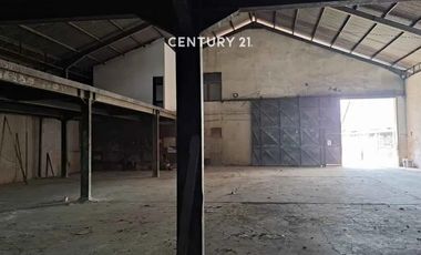 Gudang, Kantor & Mess Strategis Pondok Pinang, Jakarta Selatan