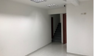 local en arriendo/venta en santa fe-mártires. Cod A1073024