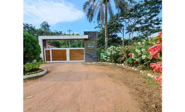 LOTE EN VENTA DENTRO DE URBANIZACIÓN PUERTO QUITO / KATCAS