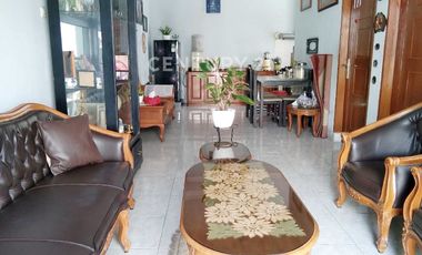 Hunian Tenang , Rumah Asri , Sekitaran Logam Buah Batu Bdg