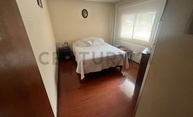 AMPLIA CASA 5 DOR 2 BAÑOS, CON PISCINA