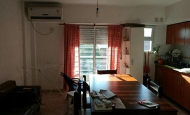 ¡GRAN OPORTUNIDAD - DEPARTAMENTO MORON SE ACEPTA PERMUTA POR DEPARTAMENTO EN MAR DEL PLATA – 9 de Julio al 900