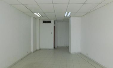 local en arriendo en santa lucia. Cod A86080