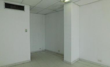 local en arriendo en santa lucia. Cod A86080