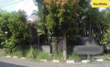 Rumah Hook Dijual di Babatan Pratama Surabaya Barat