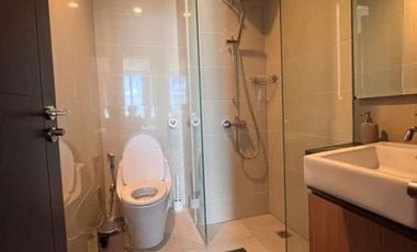 Disewakan 1 unit apartemen baru di Permata Hijau Suites, Kebayoran Lama.