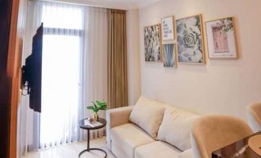 Disewakan 1 unit apartemen baru di Permata Hijau Suites, Kebayoran Lama.