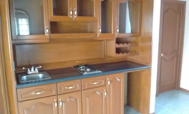 Casa en venta con amplio jardín en coto privado