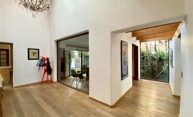 Casa en Venta en Rayén | Casa en Venta | (5D4B) | Vitacura | One Propiedades