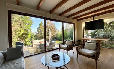 Casa en Venta en Rayén | Casa en Venta | (5D4B) | Vitacura | One Propiedades