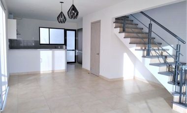 Venta Casa Mod. Capri Villas del Campo Calimaya.