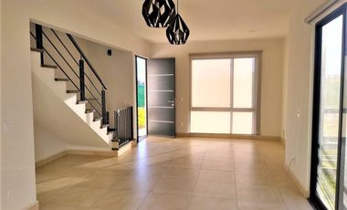 Venta Casa Mod. Capri Villas del Campo Calimaya.