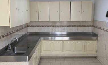 casa en arriendo en  asturias. Cod A9433147