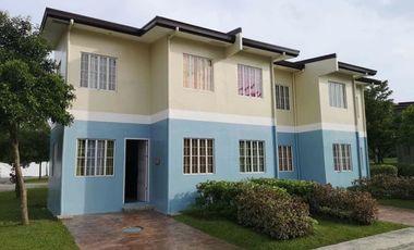 Hulugan  ang DP 3BR Townhouse near CALAx/CAVITEX