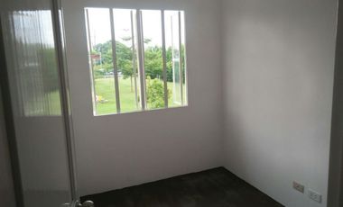 Hulugan  ang DP 3BR Townhouse near CALAx/CAVITEX