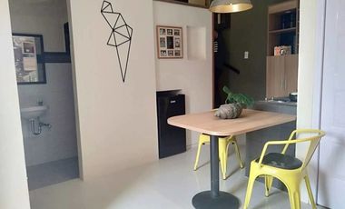 Hulugan  ang DP 3BR Townhouse near CALAx/CAVITEX