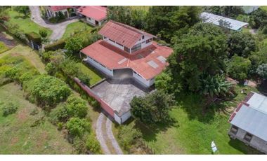 VENTA CASA VOLCAN -CHIRIQUI