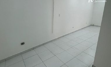 local en arriendo en transversal intermedia. Cod A775660