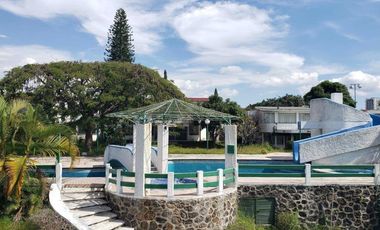 Oportunidad condominio de 12 casas acceso por Rio Mayo