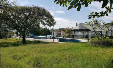 Oportunidad condominio de 12 casas acceso por Rio Mayo