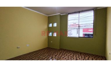 Se Alquila Amplio Y Moderno Departamento De 3 Habitaciones + Cochera En La Mejor Zona De Mariano Melgar!!!