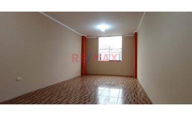 Se Alquila Amplio Y Moderno Departamento De 3 Habitaciones + Cochera En La Mejor Zona De Mariano Melgar!!!
