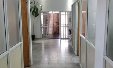 Venta propiedad comercial Burzaco centro. Con renta.