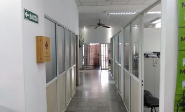 Venta propiedad comercial Burzaco centro. Con renta.