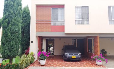 apartamento en venta en alfaguara. Cod V118595