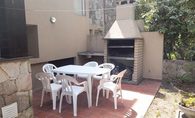 Codigo 240 - Pinamar - Departamento En Alquiler - Pileta