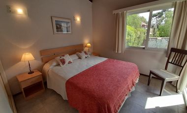 Codigo 240 - Pinamar - Departamento En Alquiler - Pileta