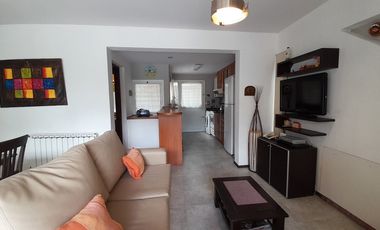 Codigo 240 - Pinamar - Departamento En Alquiler - Pileta