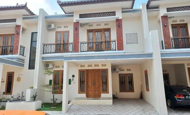 SALE, RUMAH SIAP HUNI FREE FURNISH HANYA 15 MENIT DARI MALIOBORO