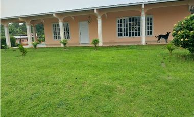 Se Alquila Propiedad Comercial en Vía Principal La Chorrera