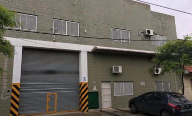 Depósito - Gapón de 800 m2 en  Wilde Avellaneda EXCELENTE ESTADO - VENTA -